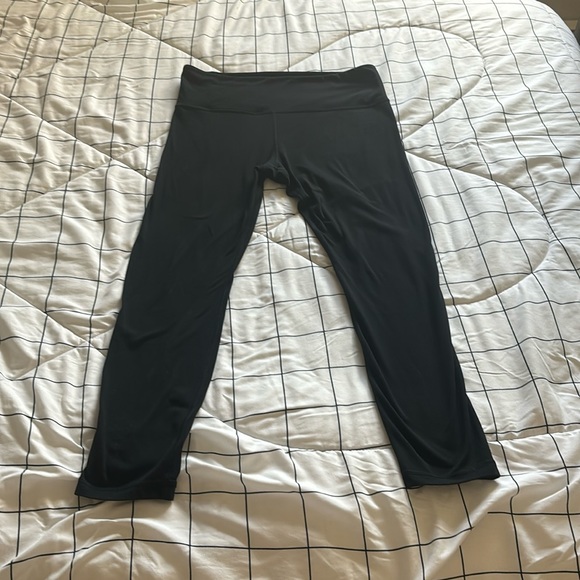 Athleta Pants - Athleta leggings